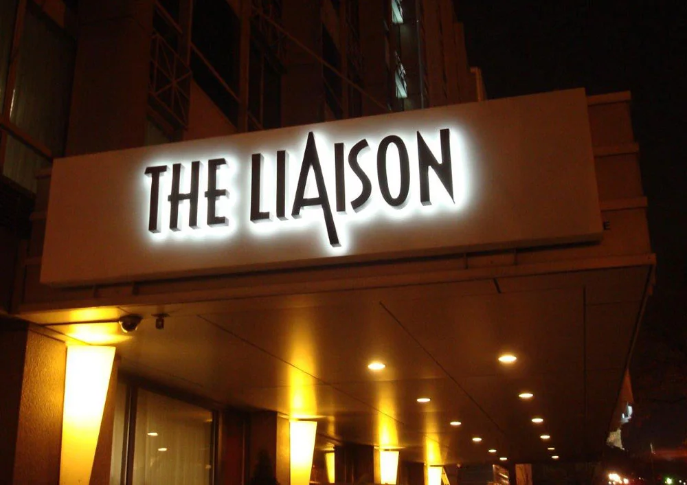 Why Design Quality & Materials Matter for Long‑Lasting Signs